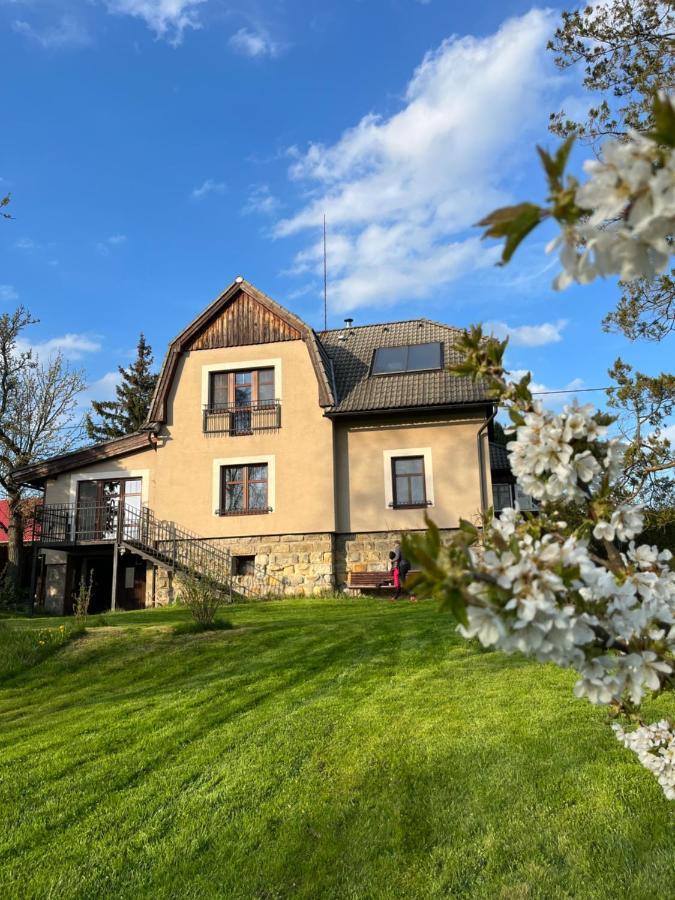 Villa Beata Radvanovice Екстер'єр фото